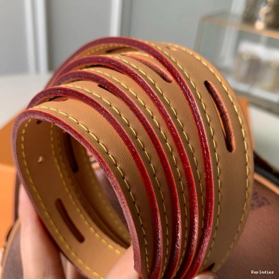 Repladies CHAPEAU BOITE PETITE Louis Vuitton 0812